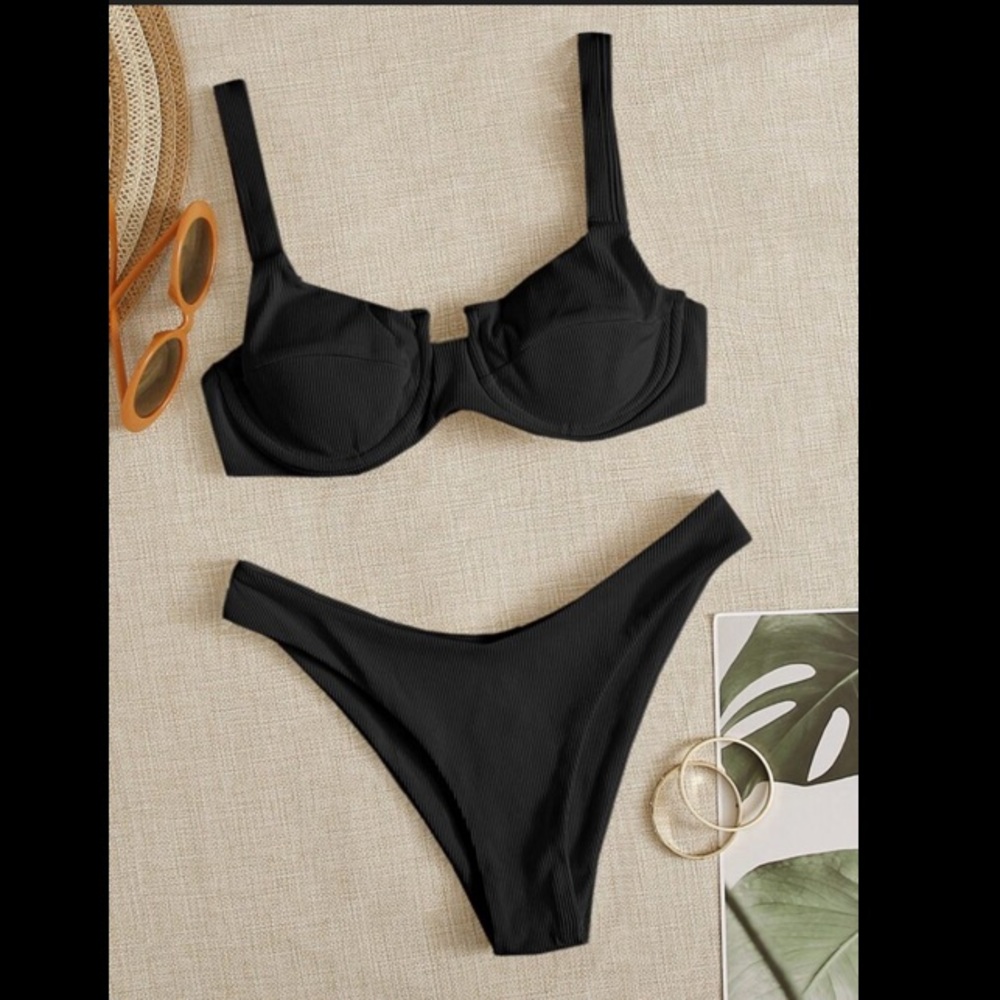 Rib underwire high cut bikini swimsuit